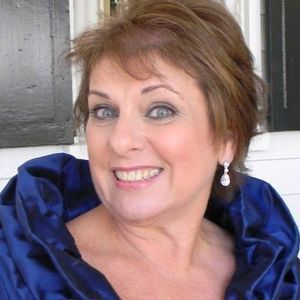 Meet your Posher, Suzanne